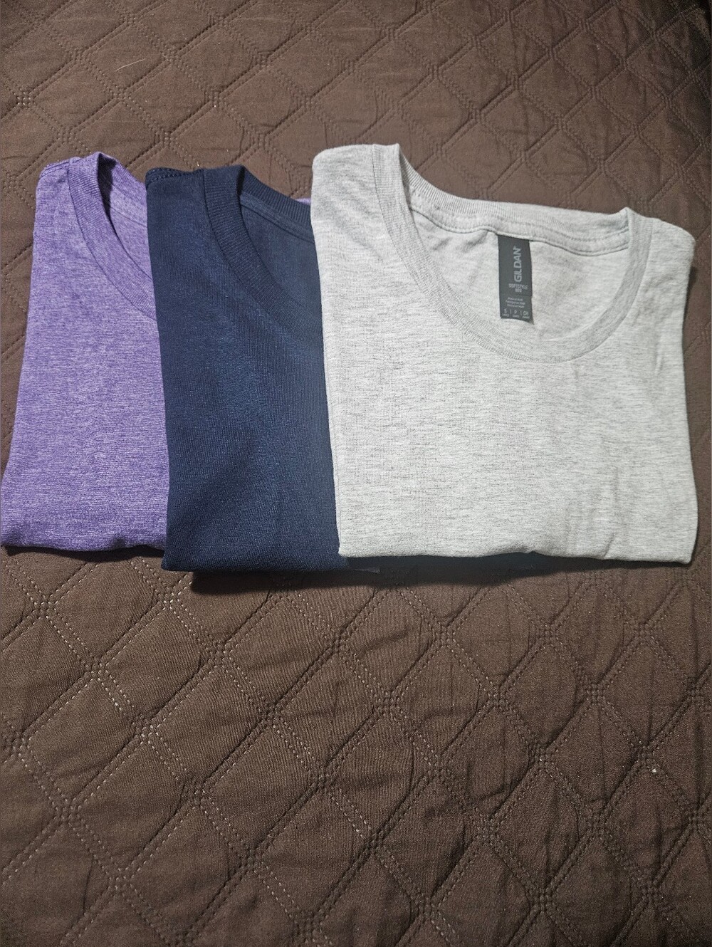 Gildan Lot of 3 Women's Solid Short Sleeve Crewneck Tee Size S Gray/Blue/Purple